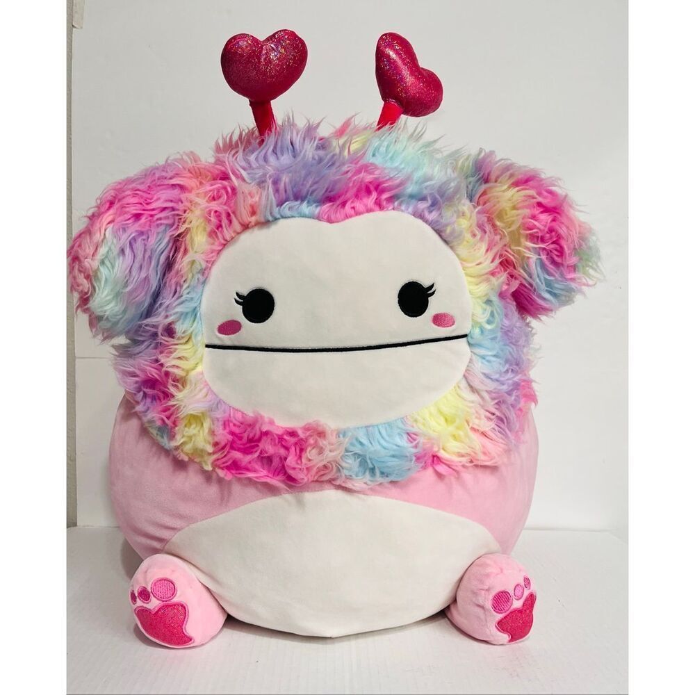 Squishmallows Dobrilla The Bigfoot   16”